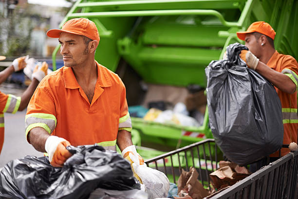 Best Attic Cleanout Services  in Greenhills, OH