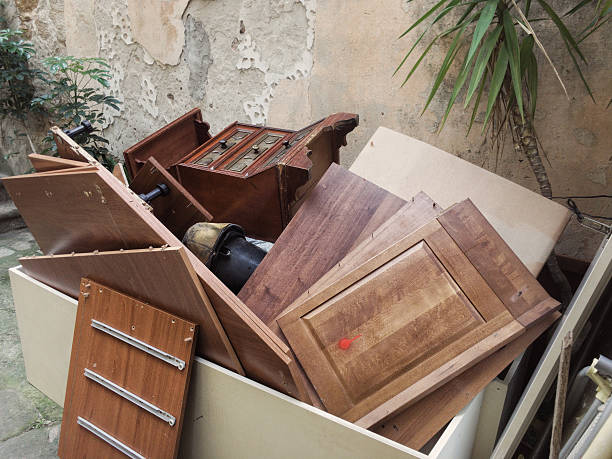 Best Basement Cleanout Services  in Greenhills, OH
